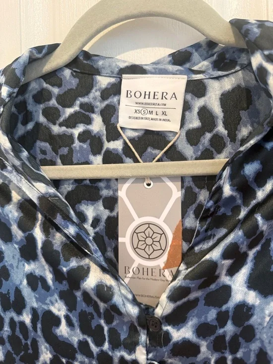 Palm Theory With Animal Print Maxi Dress in Twilight Navy - Picture 4 of 8